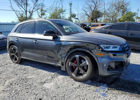 2020 Audi Sq5 Premium Plus z USA, uszkodzony, nr VIN WA1B4AFY5L2120234